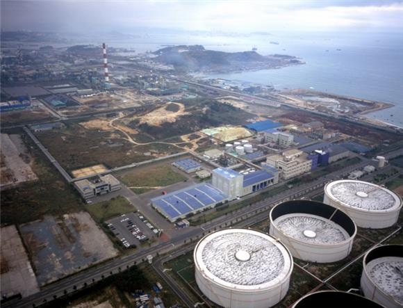 [IB토마토]코스모화학, 연속 적자에 차입 급증…투자금 회수 '의구심'