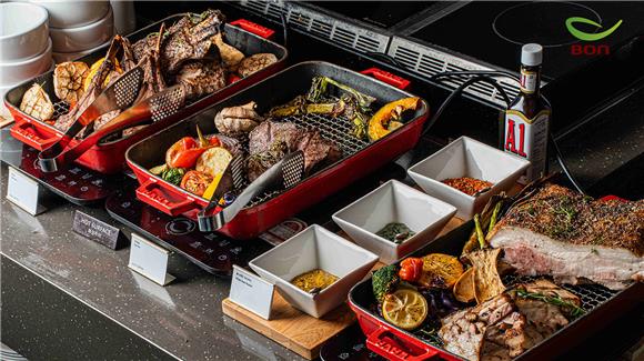 '일상'으로 들어온 뷔페... 다양한 콘셉트로 눈길 - 뉴스 썸네일 이미지