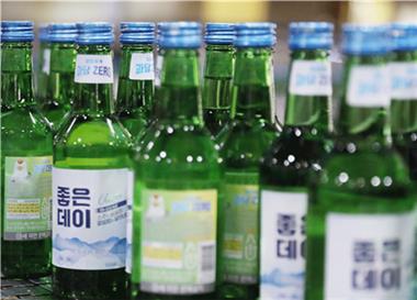 [IB토마토]무학, 본업 흔들려도 배당은 '착착'…오너 챙기기 논란