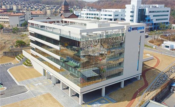 [IB토마토](크레딧시그널)하이트진로, 수익성 개선됐지만…차입 부담 '가중'