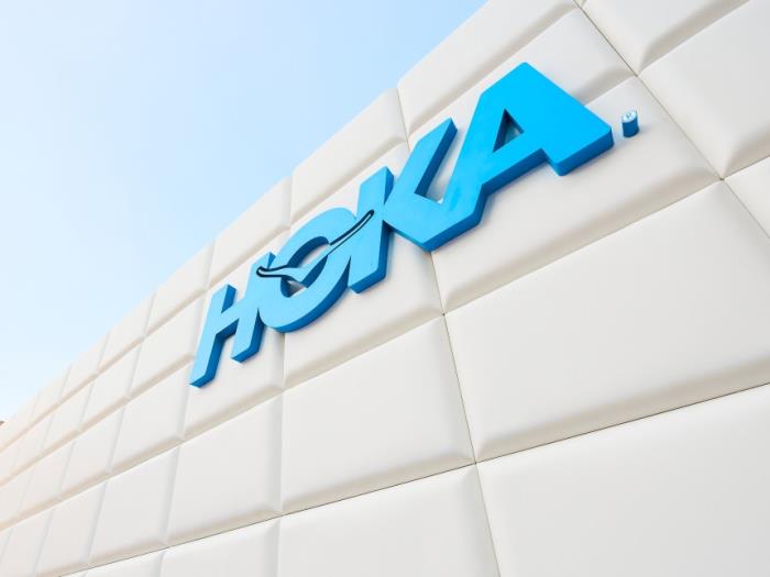 새 파트너 찾는 호카…신세계·이랜드·LF '3파전'