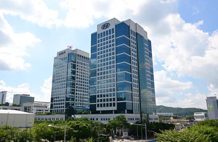 100조 클럽 입성한 현대차, 다음 모멘텀 '자율주행·지배구조' - 뉴스 썸네일 이미지