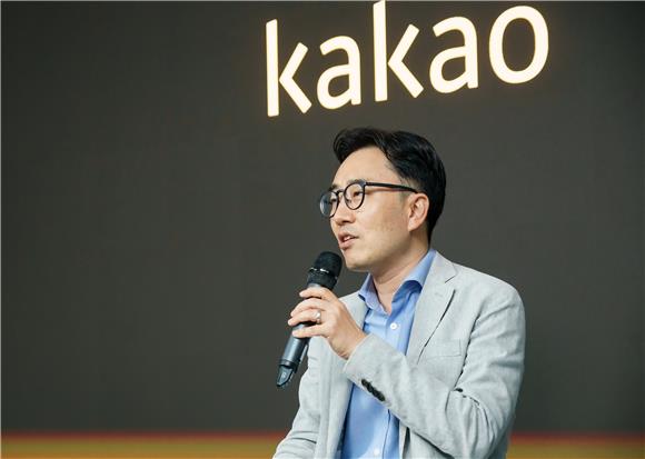 카카오, 인적분할 앞두고 소액주주 설득 '안간힘'