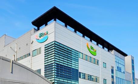 흥국에프엔비, '두바이' 드라이브 시동…원재료 확보력 '1티어'