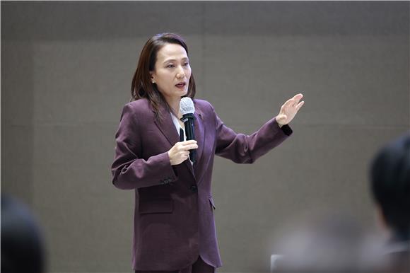 뉴스토마토 - 중동 전쟁에 금리 인상 압력 ↑…4월 금리 결정 '시급성 판단' 관건