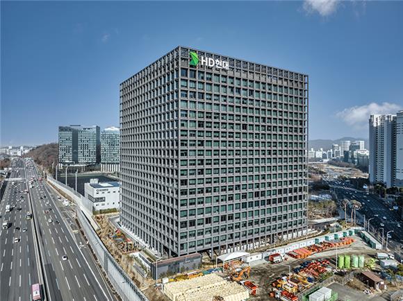 [IB토마토](크레딧시그널)HD현대, 조선·전력 호황에…실적·재무 동반 개선