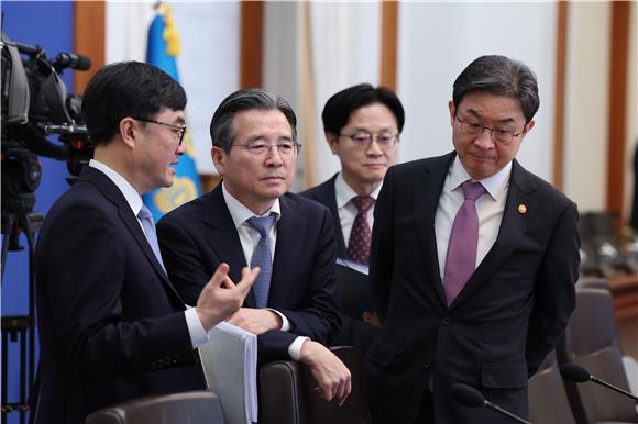 디지털자산법 사익추구 도구 전락..."모피아 자리만들기 혈안" - 뉴스 썸네일 이미지