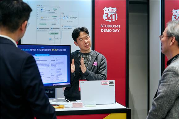 LG전자, AI·로봇·소재 혁신 지원…사내벤처 4팀 스타트업 독립