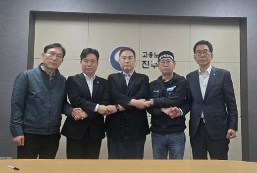 빈 진열대 우려 끝…화물연대·BGF '합의 수순'