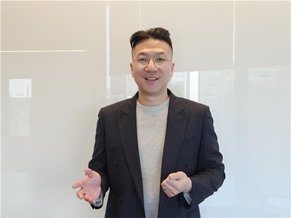 신인근 276홀딩스 대표 "자금난 시달리는 중기의 구원투수 될 것" - 뉴스 썸네일 이미지