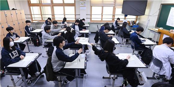 바뀌는 학교 풍경…교육자치 확대되고 AI 교육도 내실화