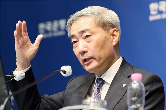 기준금리 ‘3.0%’…성장률 ‘3.3%’로 상향