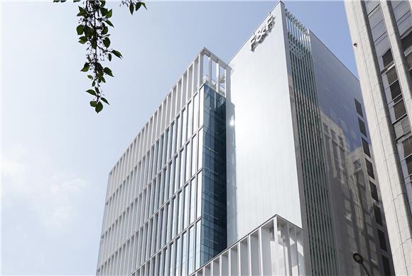 [IB토마토]F&F, 현금 4707억 쌓았다…테일러메이드 인수 저울질