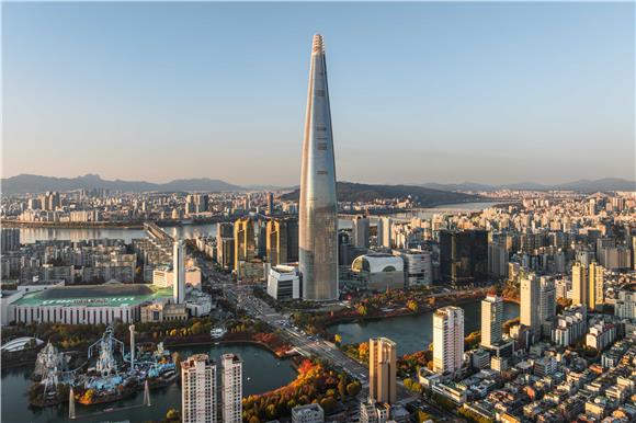 롯데 'AI·수소·바이오' 신사업 확장…미래 먹거리는 '기술 경쟁력'
