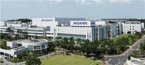 [IB토마토]JW중외제약, 1100억 들여 비만약 승부…후발주자 한계 넘을까